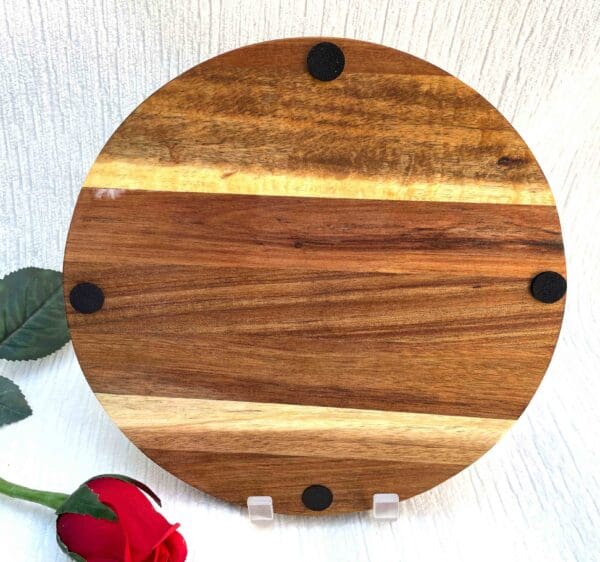 round ocean board back