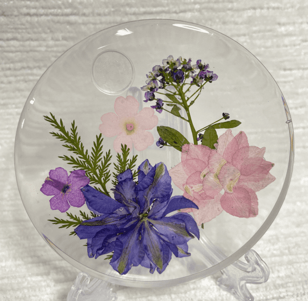 Flower resin decoration